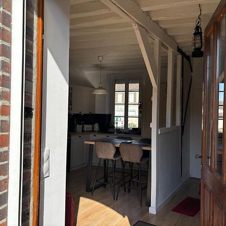 Villa Fontaine Avec Piscine Interieur Chauffee-Maison De Campagne Familiale -Ideal Vacances Ou Sejour Professionnel -3 Chambres-Bureau Separe -Lit Bebe - Parking Facile & Gratuit Exterior foto